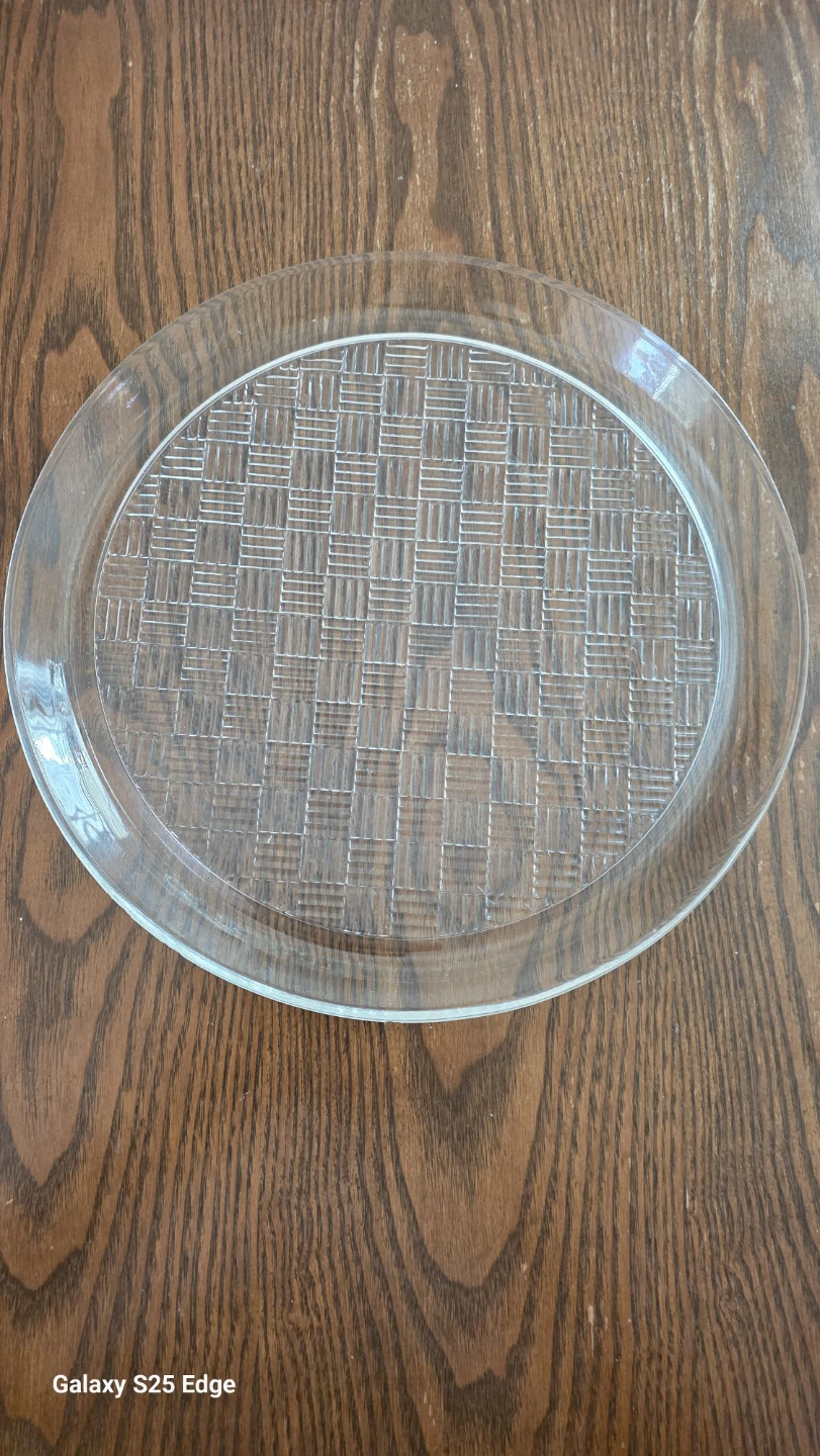 Clear Glass Serving Platter with Woven Pattern