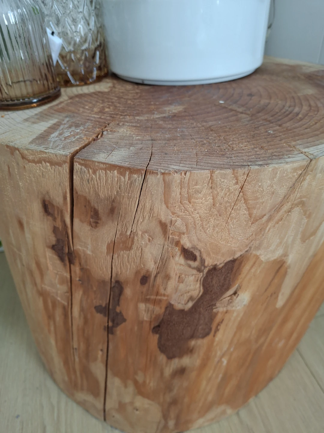 Natural Wood Log Side Table - photo 3