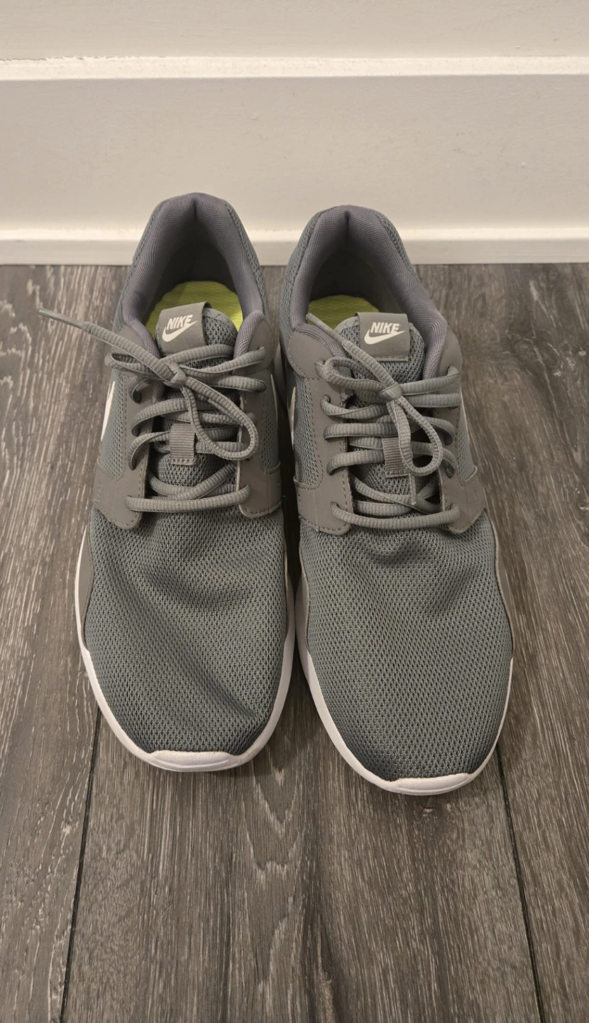 Nike Kaishi Sneakers - Men's size 11 🏈