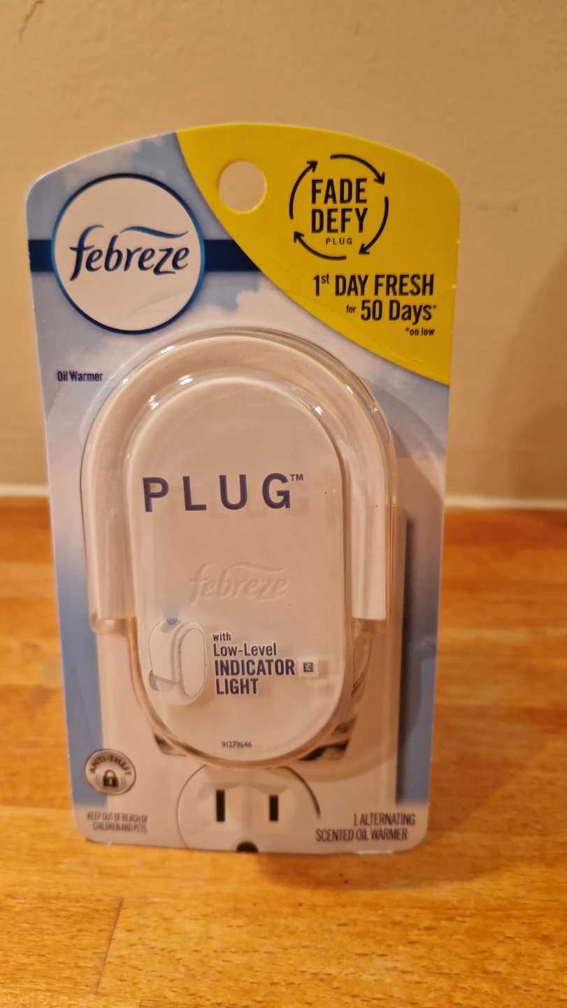Febreze Fade Defy Plug Oil Warmer