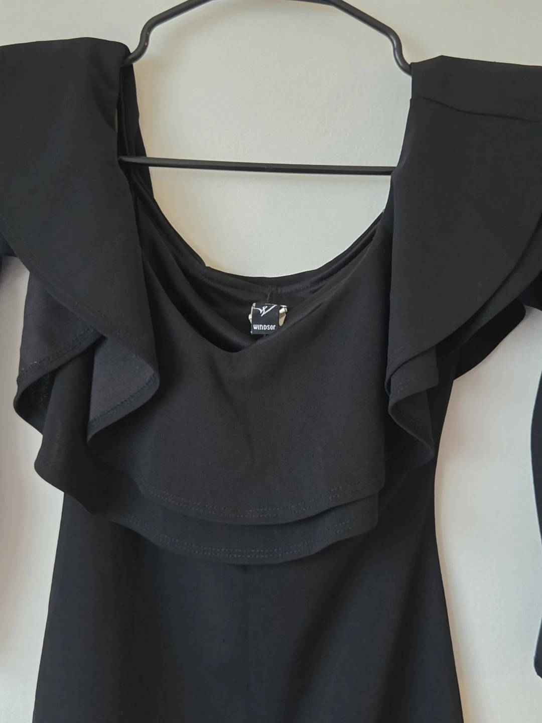 Black Ruffled Long Sleeve Dress 🏈 - photo 2