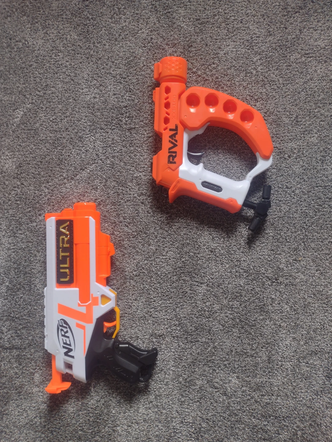 Collection of 8 Assorted Nerf Blasters - photo 2