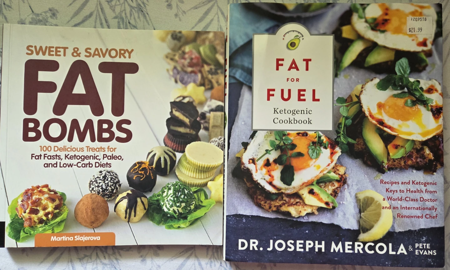 Set of 2 Keto Diet Cookbooks