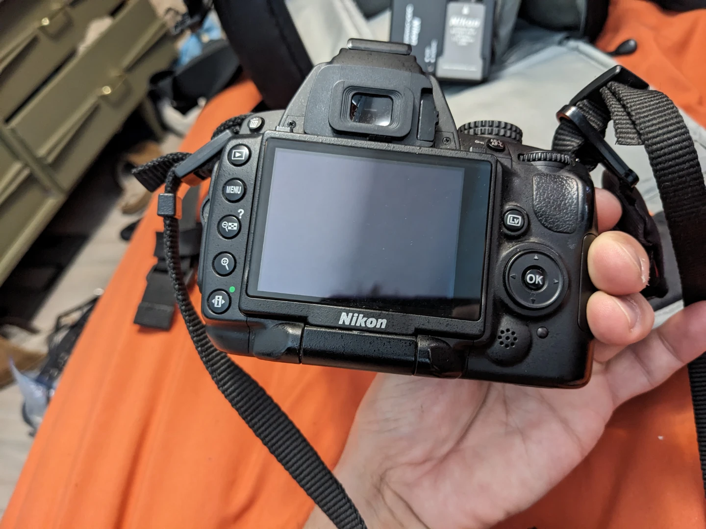 Nikon D5000 Camera Bundle - photo 3