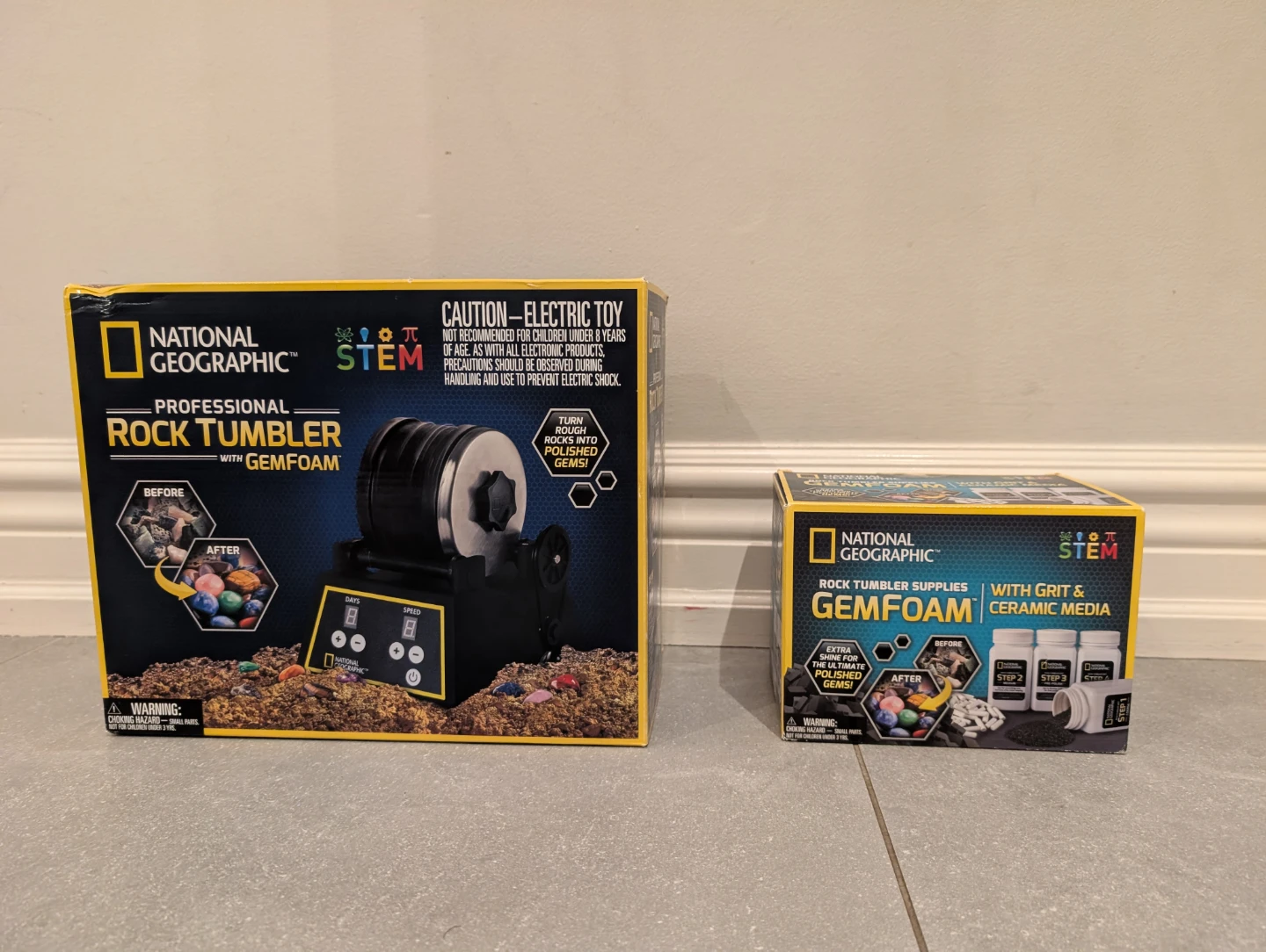 National Geographic Professional Rock Tumbler and Supplies