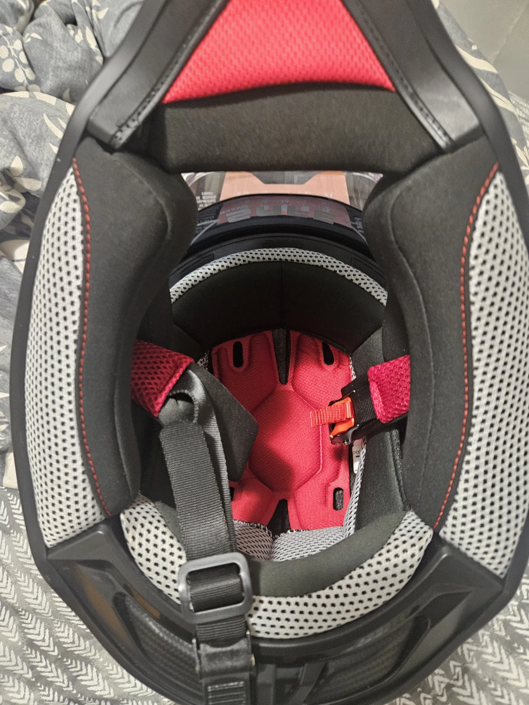 Sports helmet! - photo 2