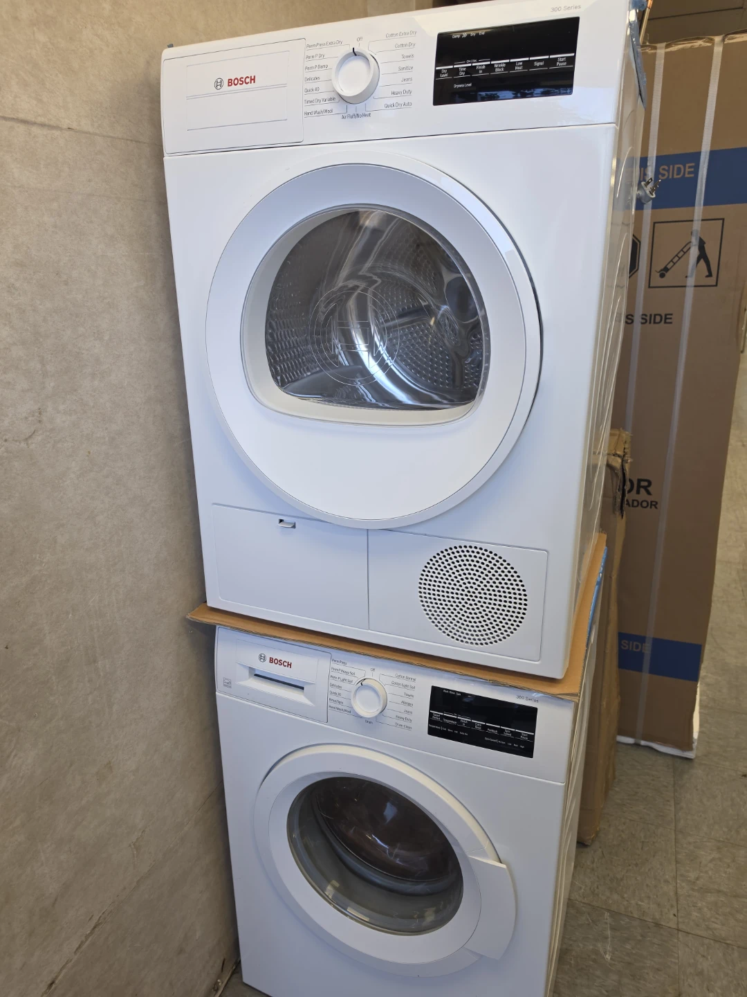 New Bosch 300 Series Compact washer Dryer