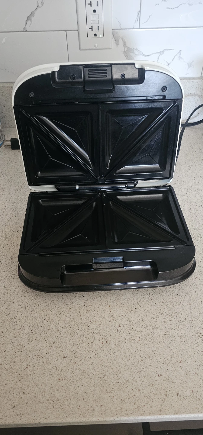 Starfrit Electric Sandwich Maker - photo 2