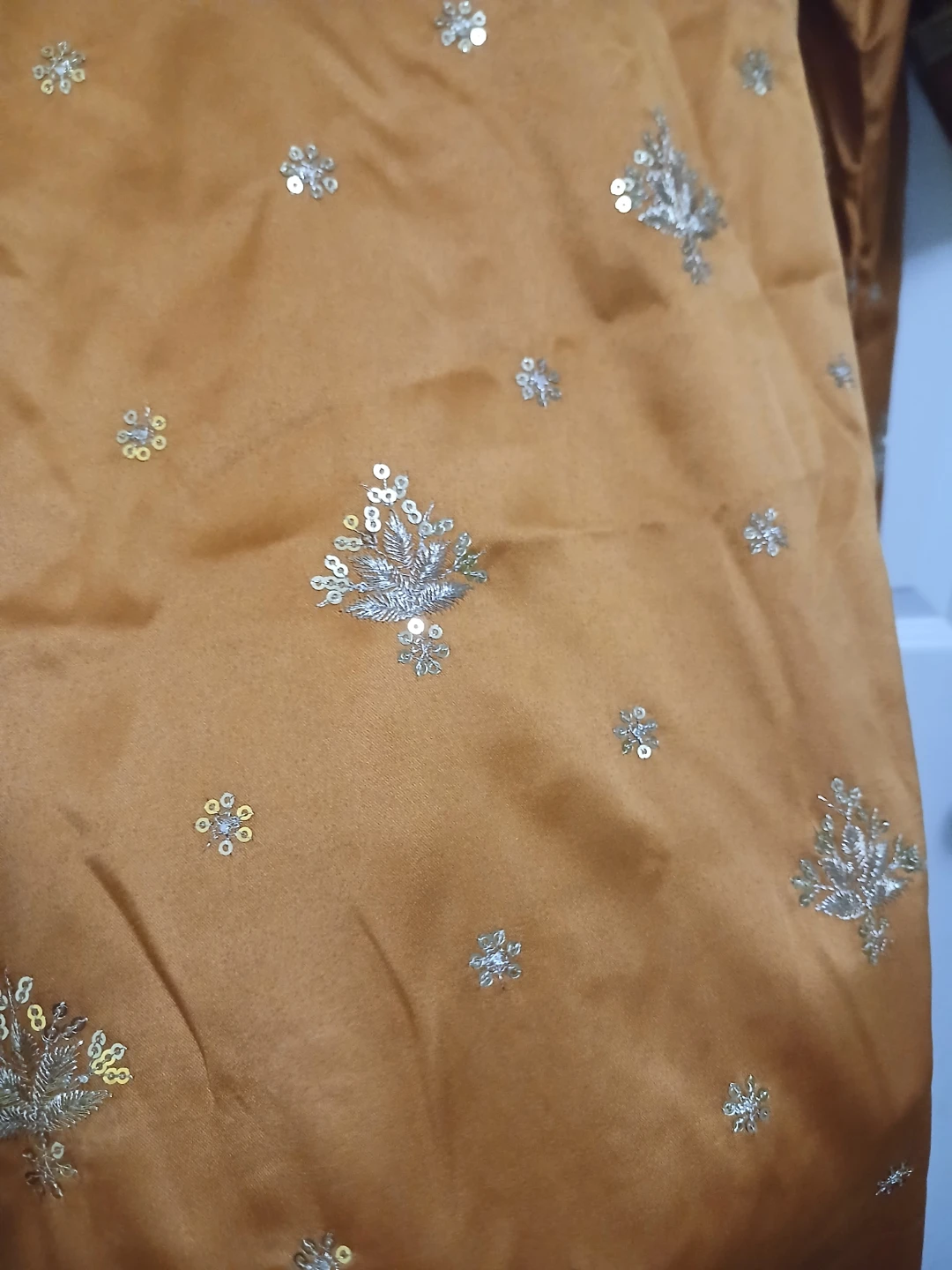 CLOSET DECLUTTER- BRAND NEW- Orange Silk A-line shirt - photo 4