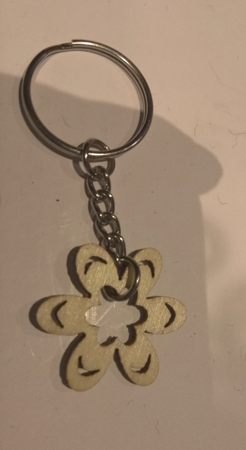 Wooden Flower Keychain 🏈