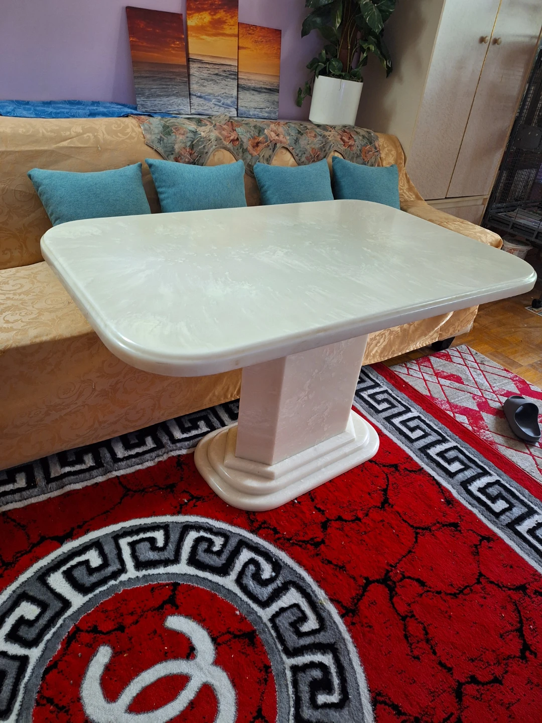Pure marble table with four chairs - photo 2