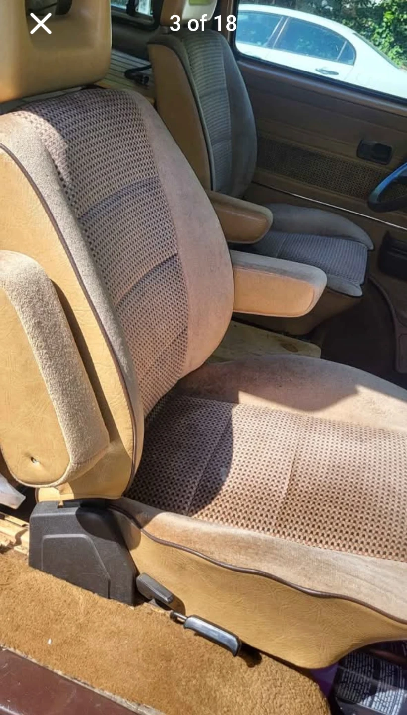 Volkswagen Vanagon 1984 Camper - photo 5