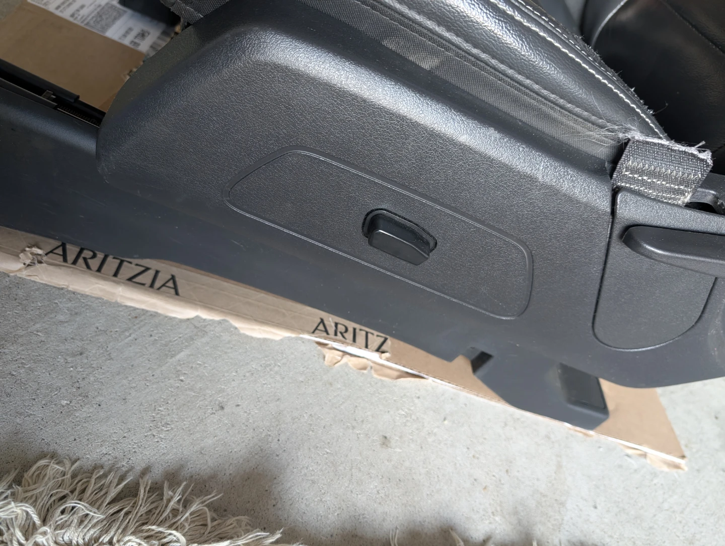 Dark Grey leather automotive bucket driver's seat - photo 3
