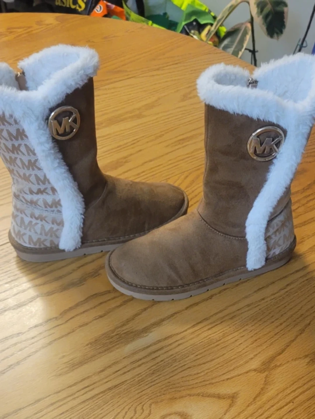 Michael Kors Tan Faux Fur Boots - photo 4