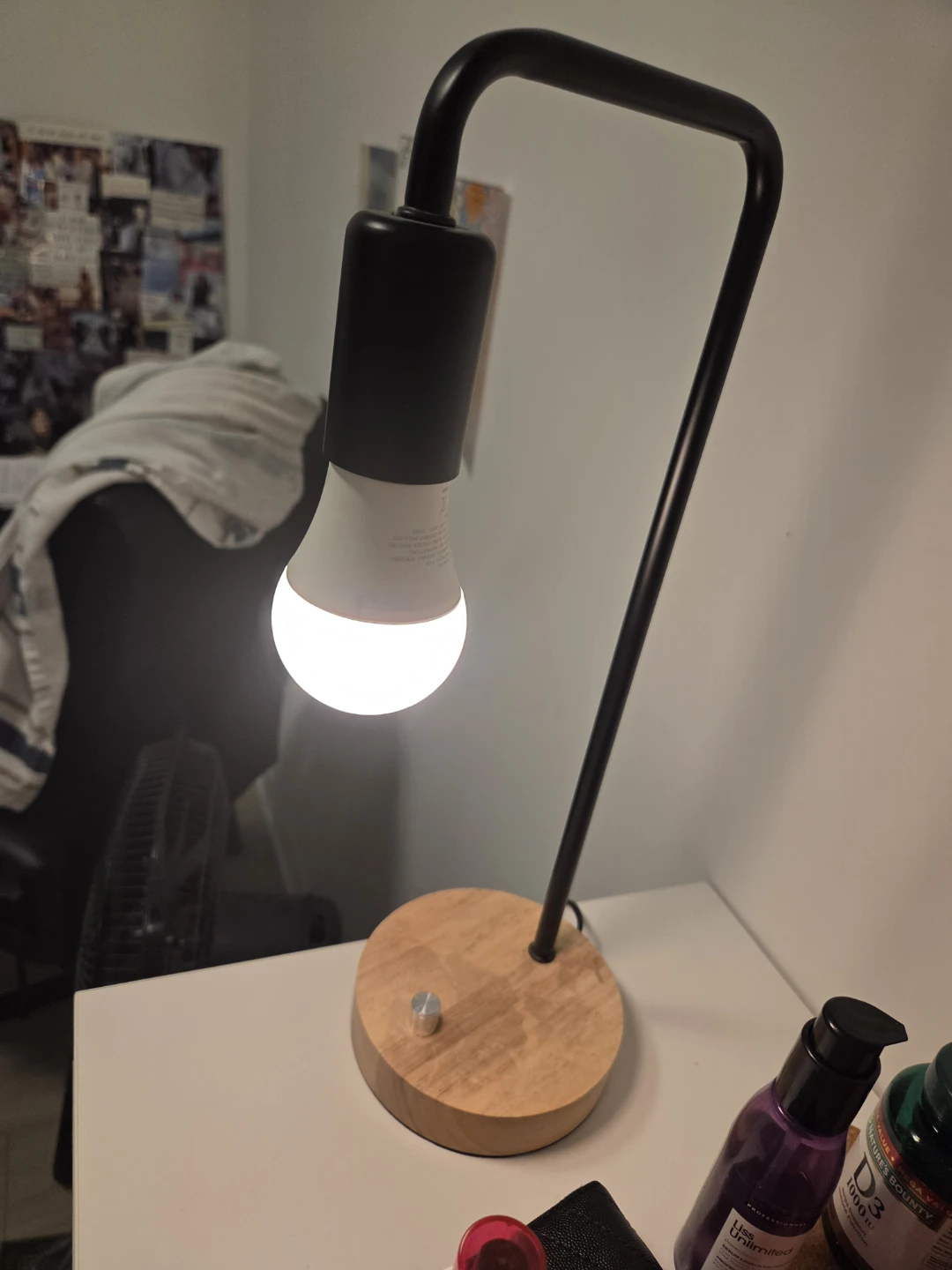 Modern Desk Lamp with Wood Base - photo 2