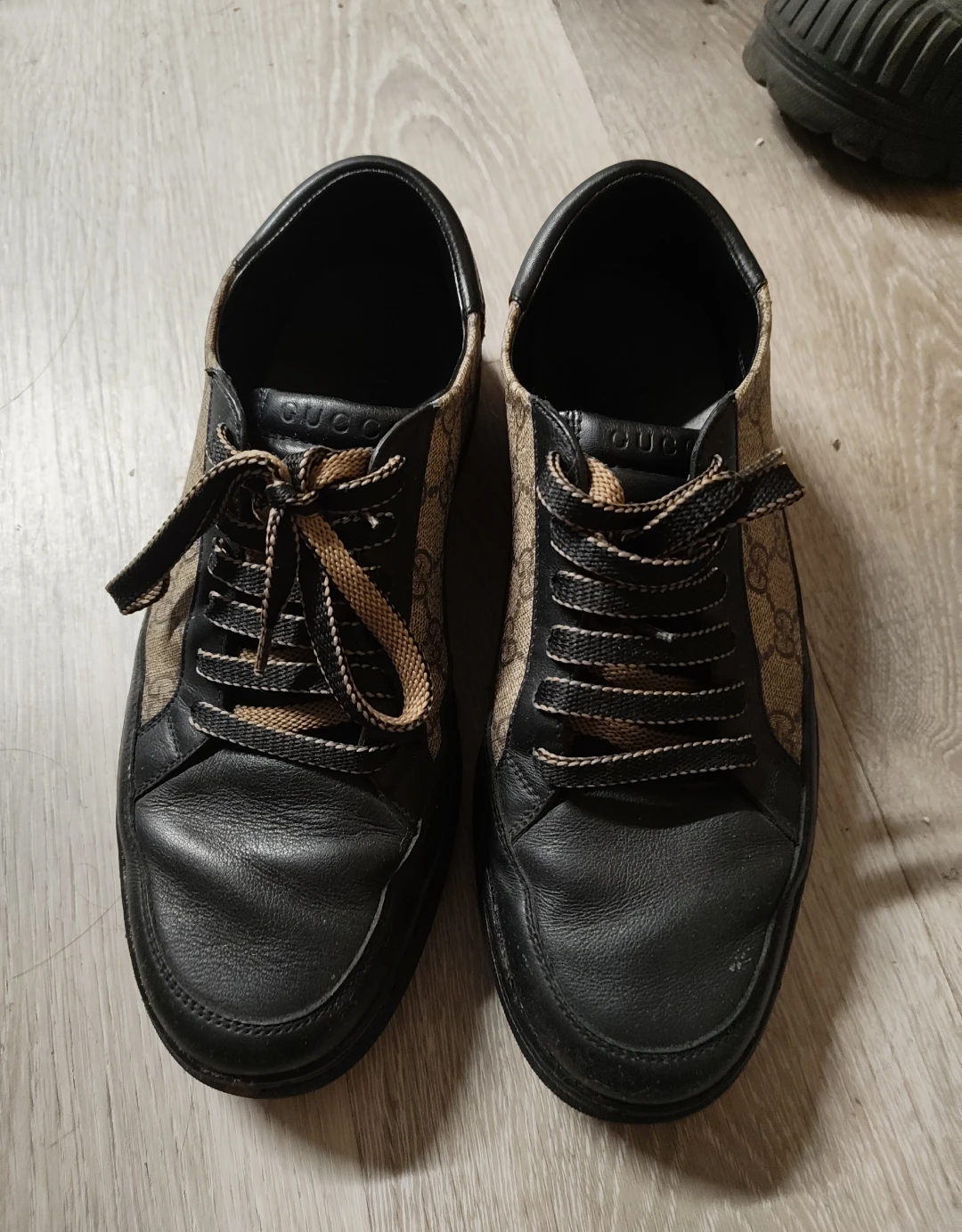 Gucci GG Supreme Leather Sneakers