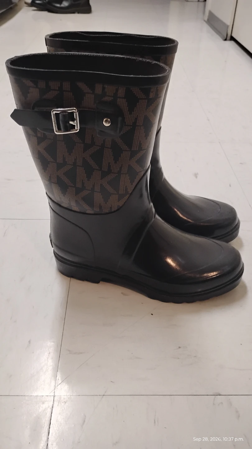 Michael Kors Rain Boots - photo 2