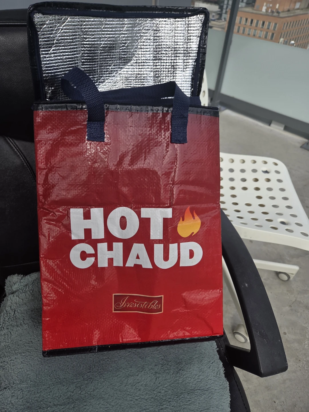 Irresistibles Insulated Hot and Cold Bags
