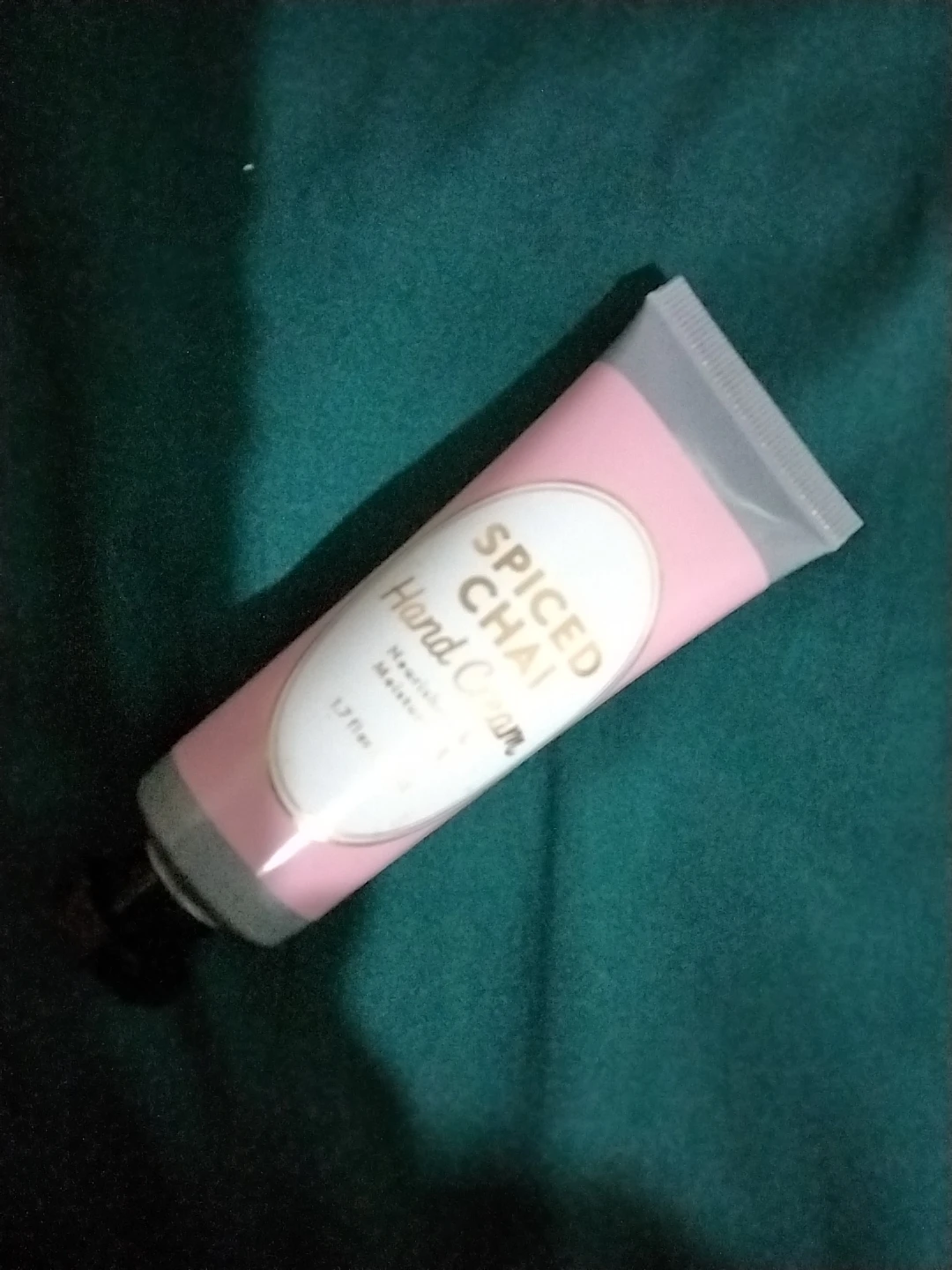 Spiced Chai Hand Cream 1.7 fl oz 🏈