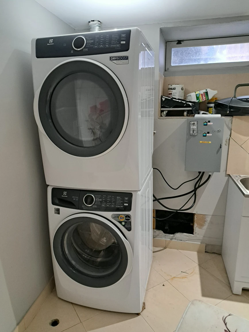 Coin-operated laundry machine payment system - photo 2