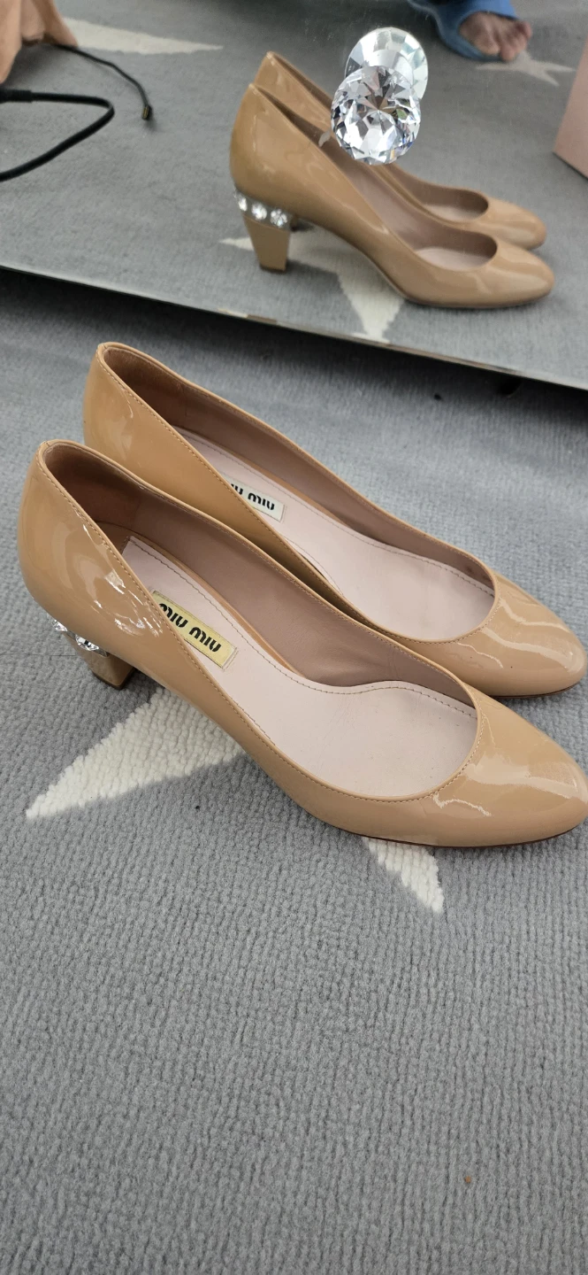 Miu Miu patent leather heels - size 37