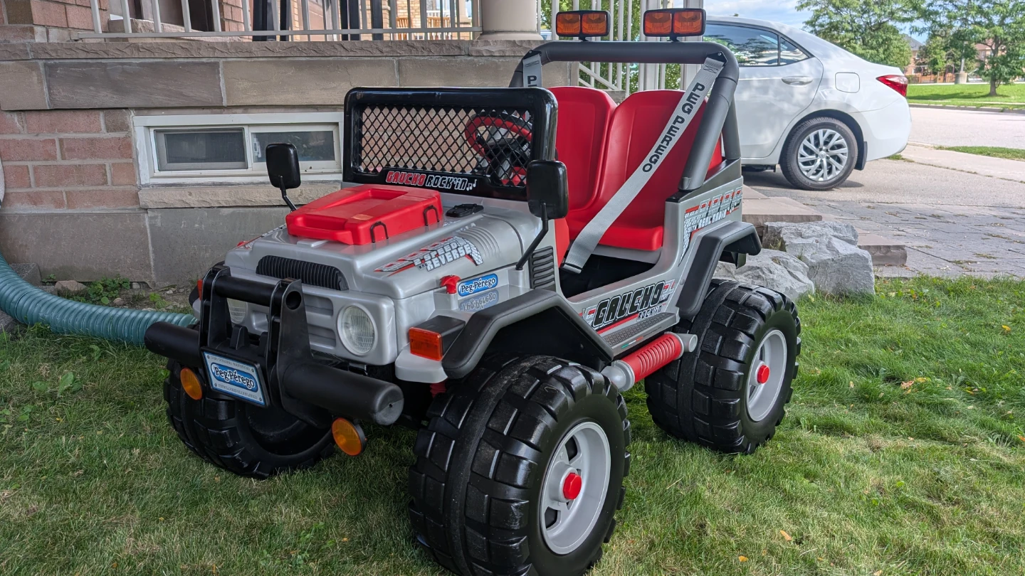 Peg perego Gaucho ride on jeep - photo 2