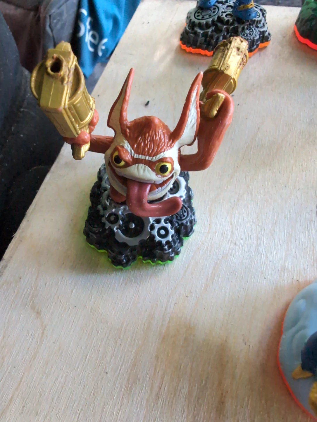 Skylanders Giants Figures Collection - photo 3