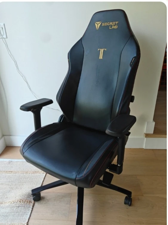 Secretlab TITAN Evo Series Gaming Chair