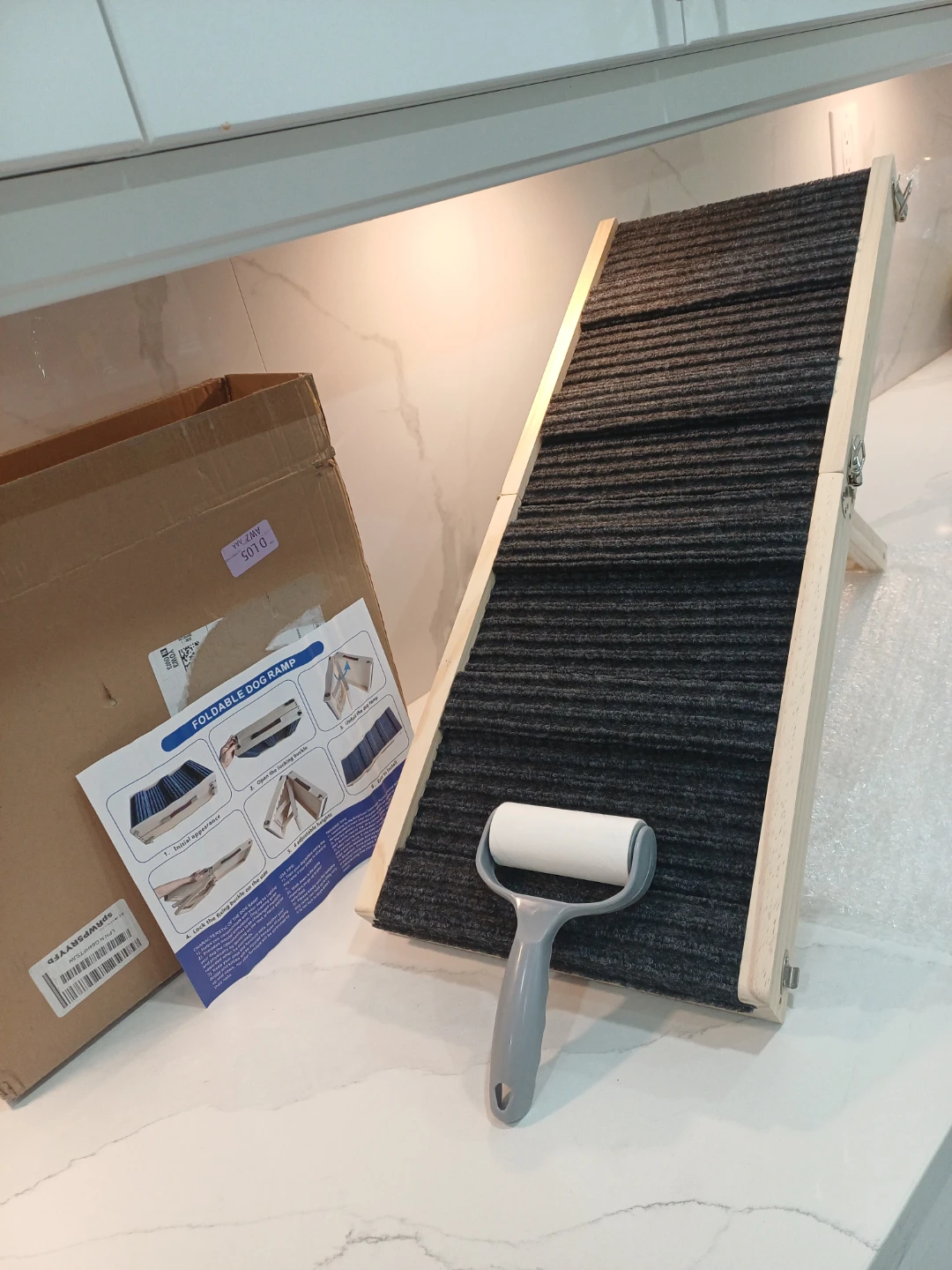 Foldable Wooden Dog Ramp- Brand new - photo 2