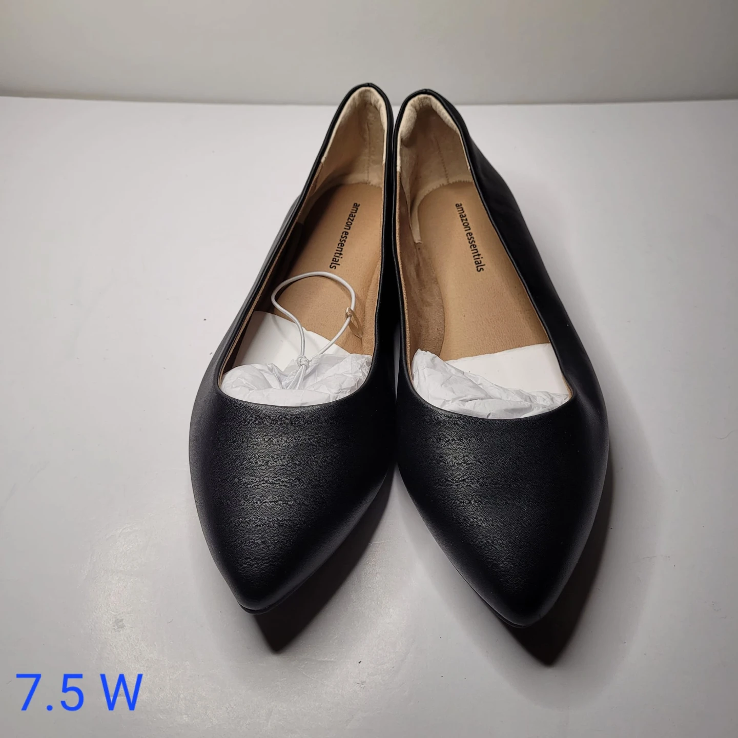 Amazon Essentials Black Pointed Toe Flats
