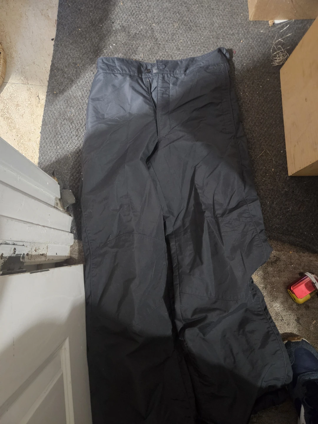 Black Outdoor Snow Pants