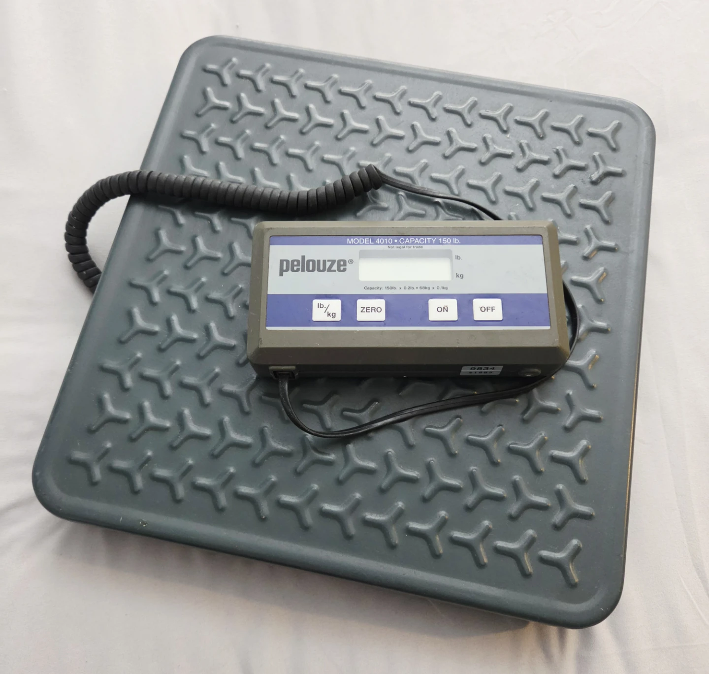 Pelouze Model 4010 Digital Shipping Scale