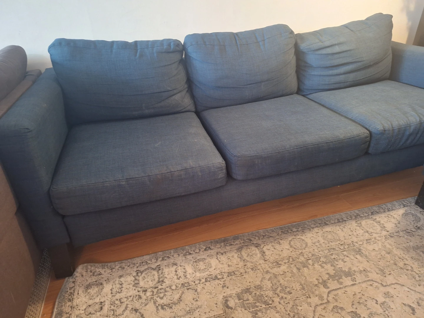 3 Seater & 2 Seater Blue Fabric Sofa Set FREE - photo 2