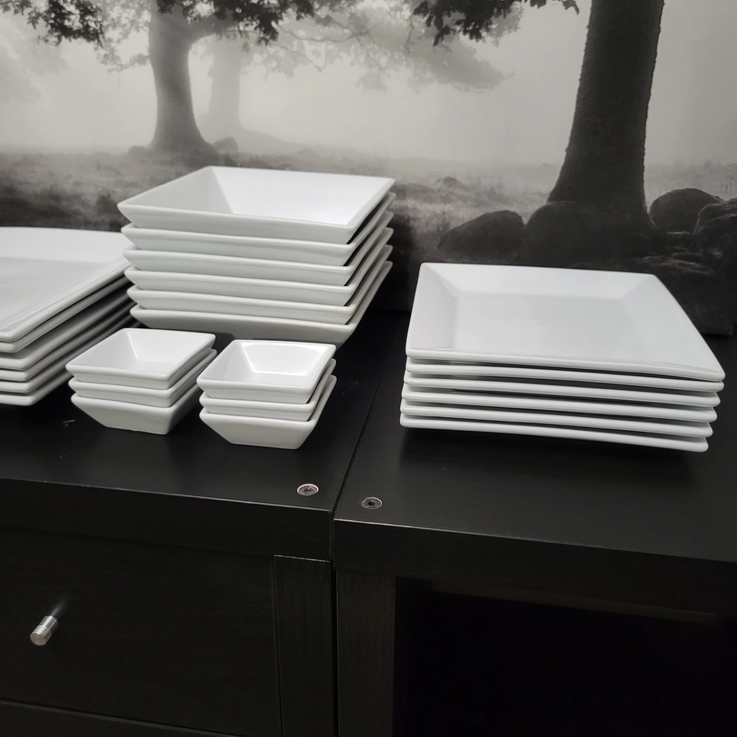 White Square Dinnerware and Glassware Set - photo 2