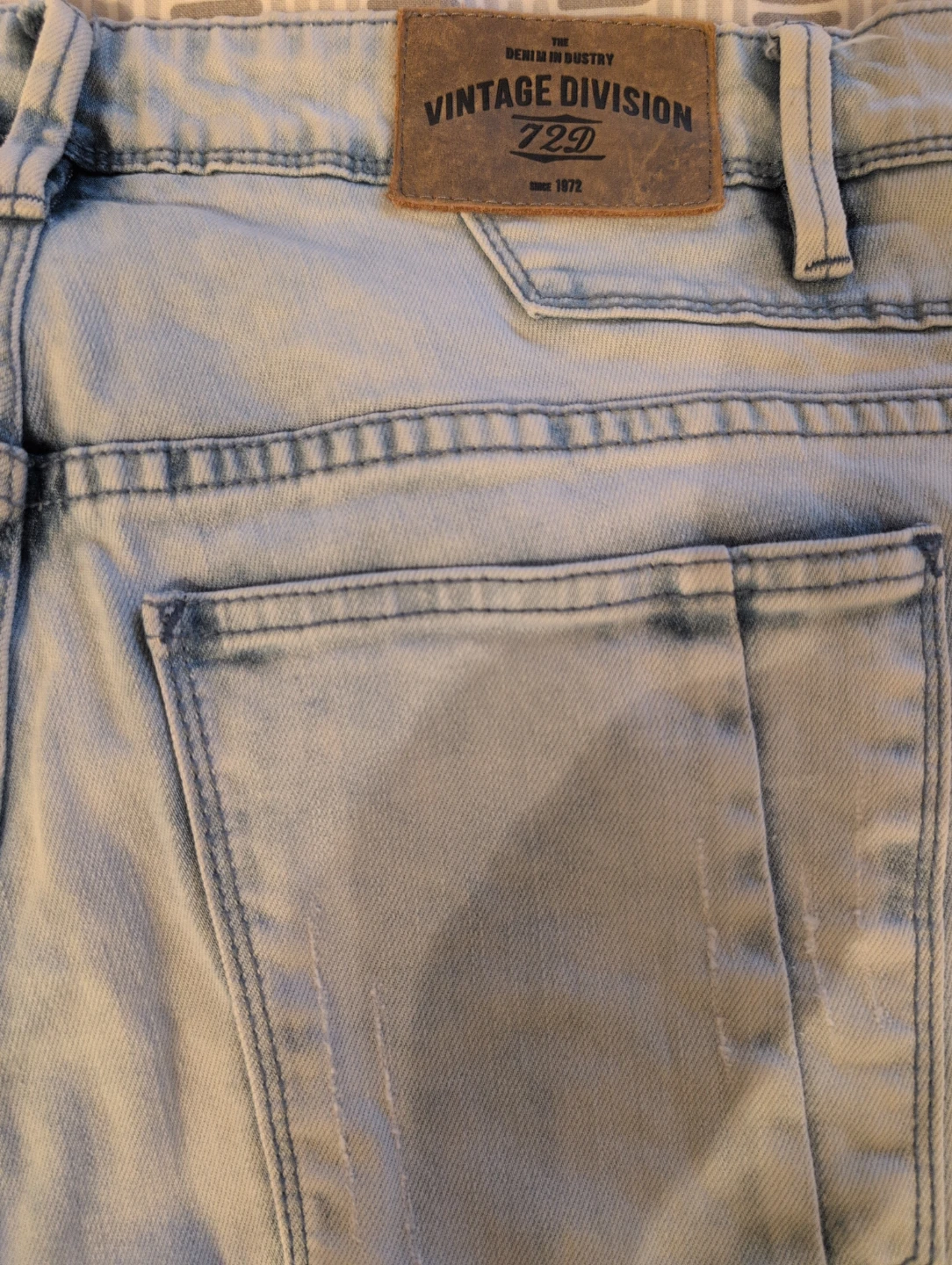 Vintage Division Jeans Light Wash - photo 3