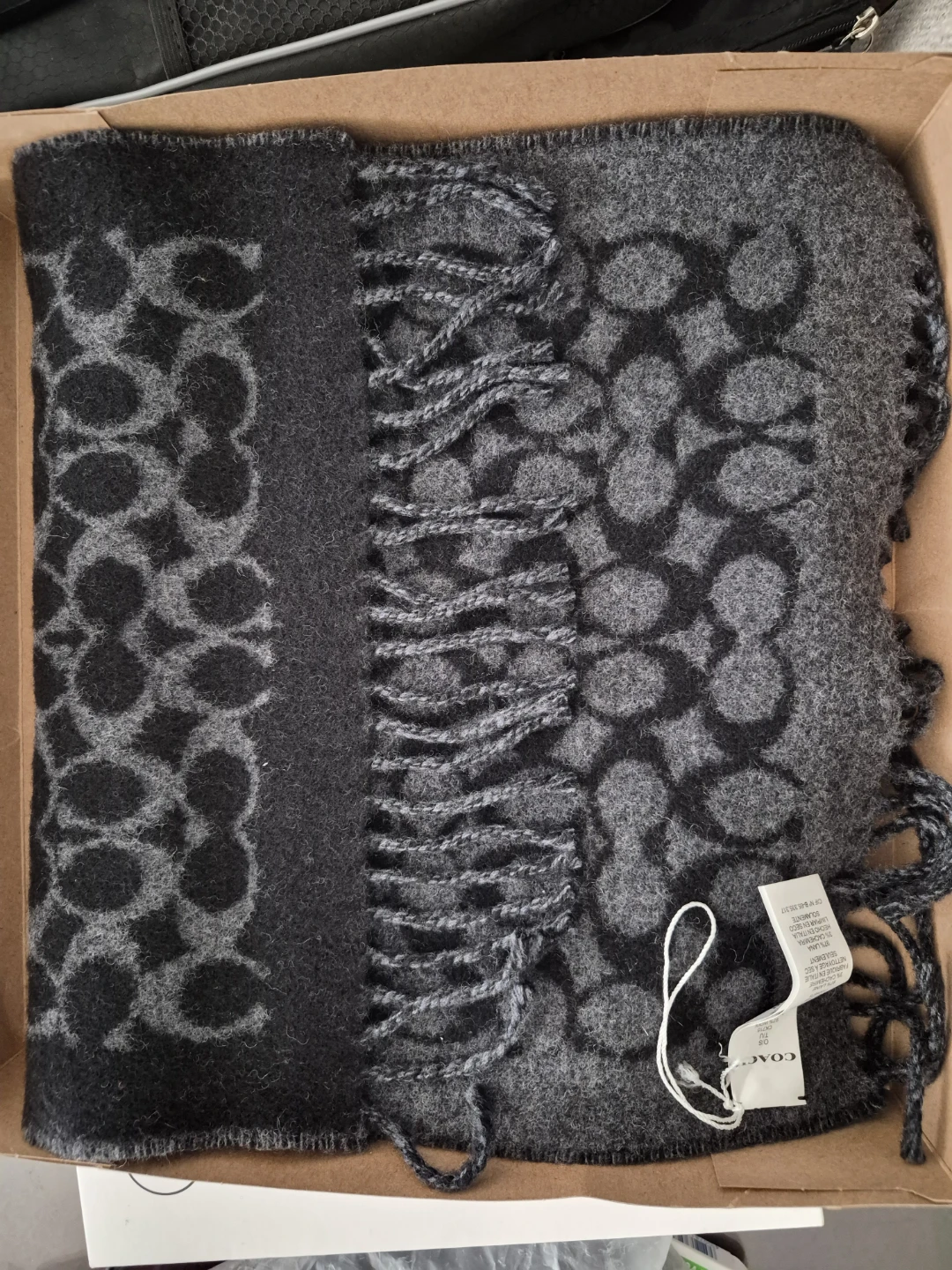 Coach Signature Grey Wool-Cashmere Scarf - photo 2