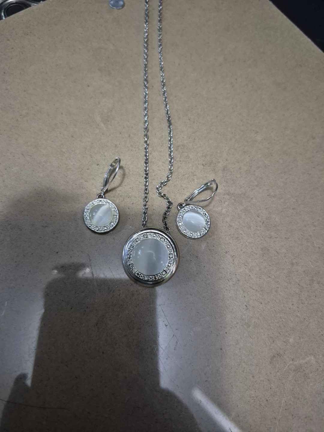 Silver Tone Pendant Necklace and Earrings