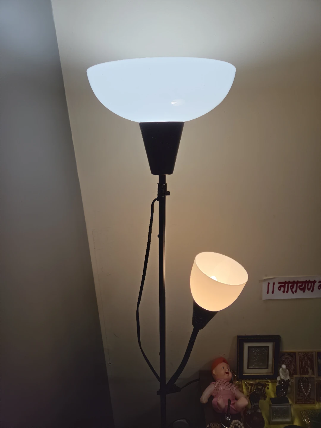 Black Floor Lamp with Reading Light - photo 5