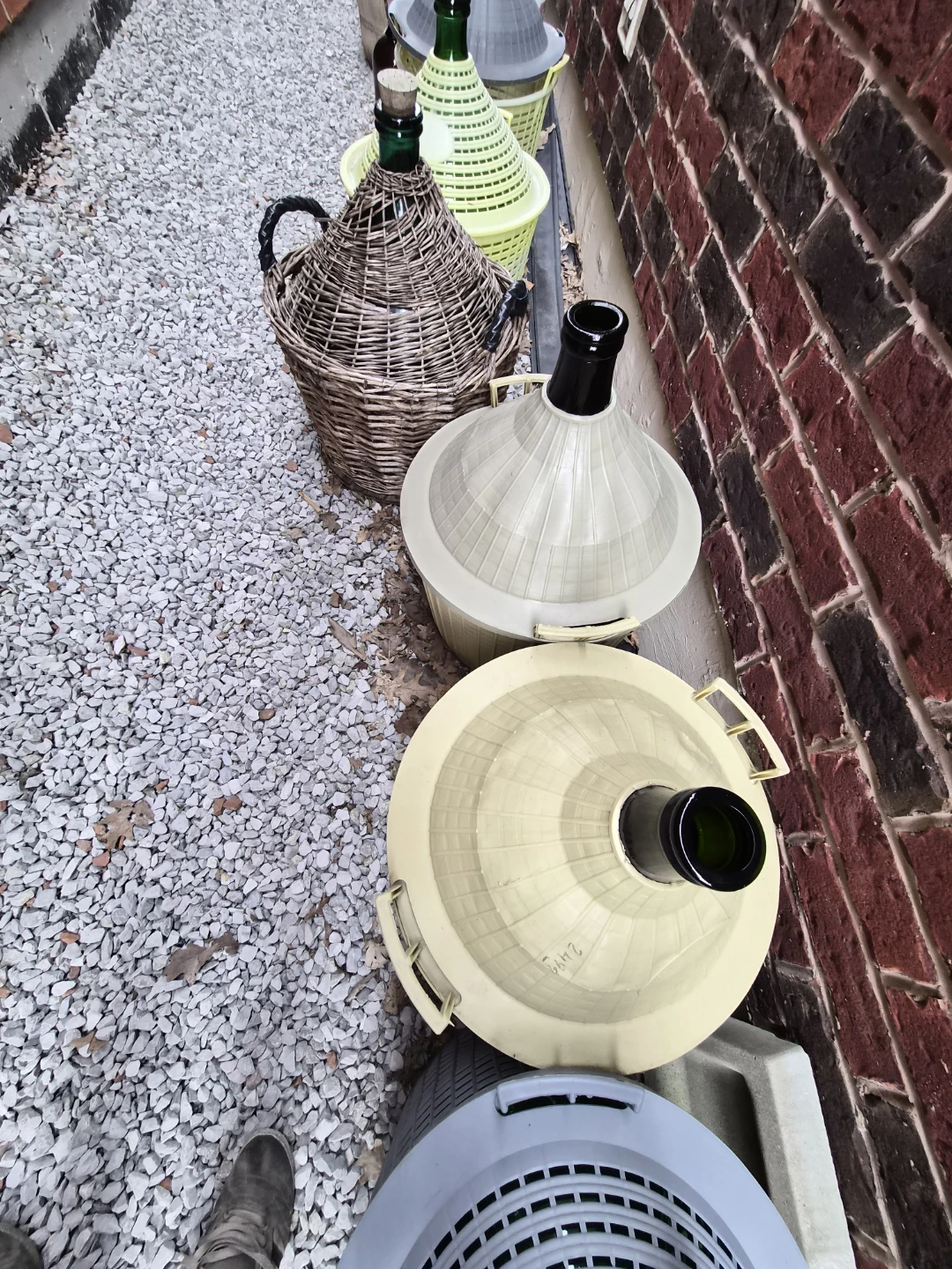 ss Wine Carboys (Damigiane) & 1-Gallon Glass Jugs