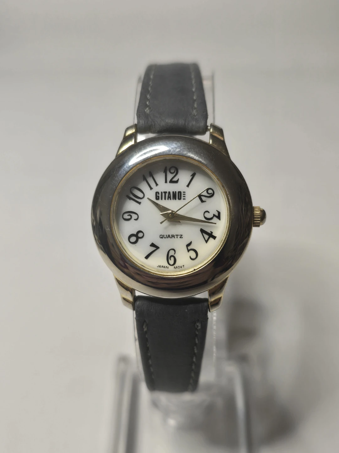 Gitano Women 26mm Grey Strap Quartz Watch NEW BATTERY