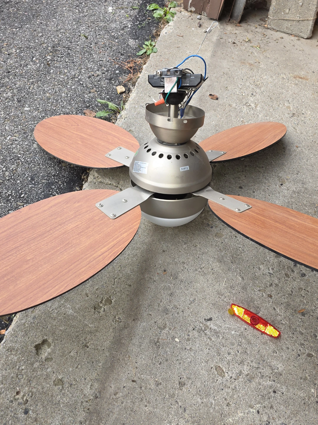 ceiling fan. - photo 3