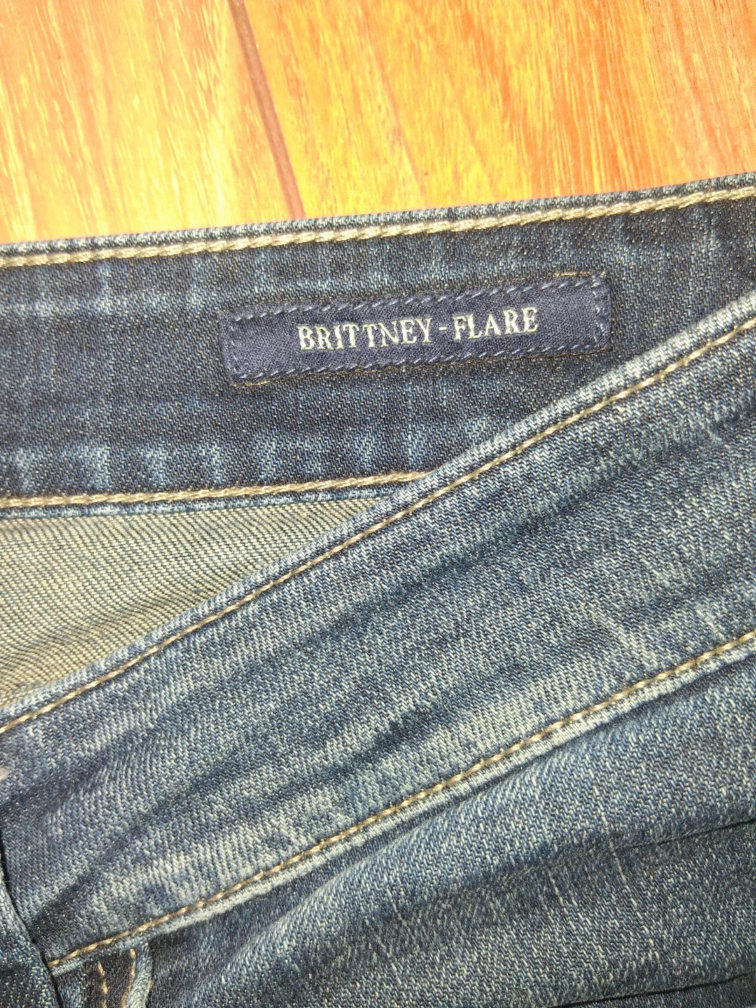 Guess Brittney Flare Jeans - photo 2