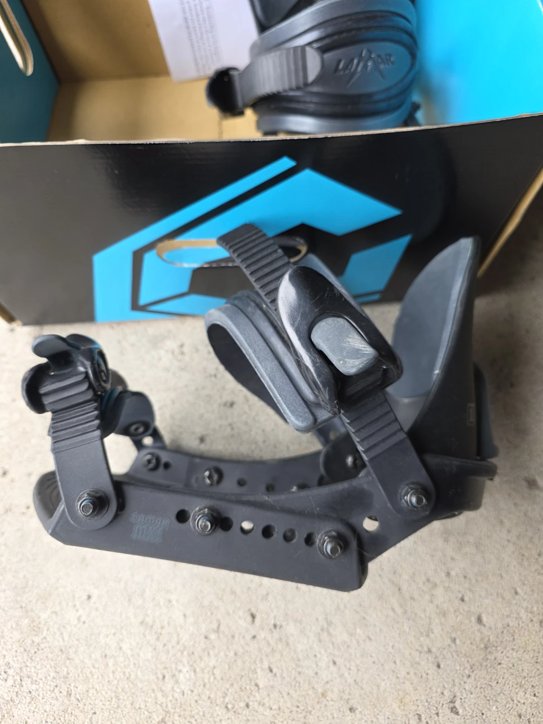 Jr girls Capix Scarlett snowboard bindings - photo 2
