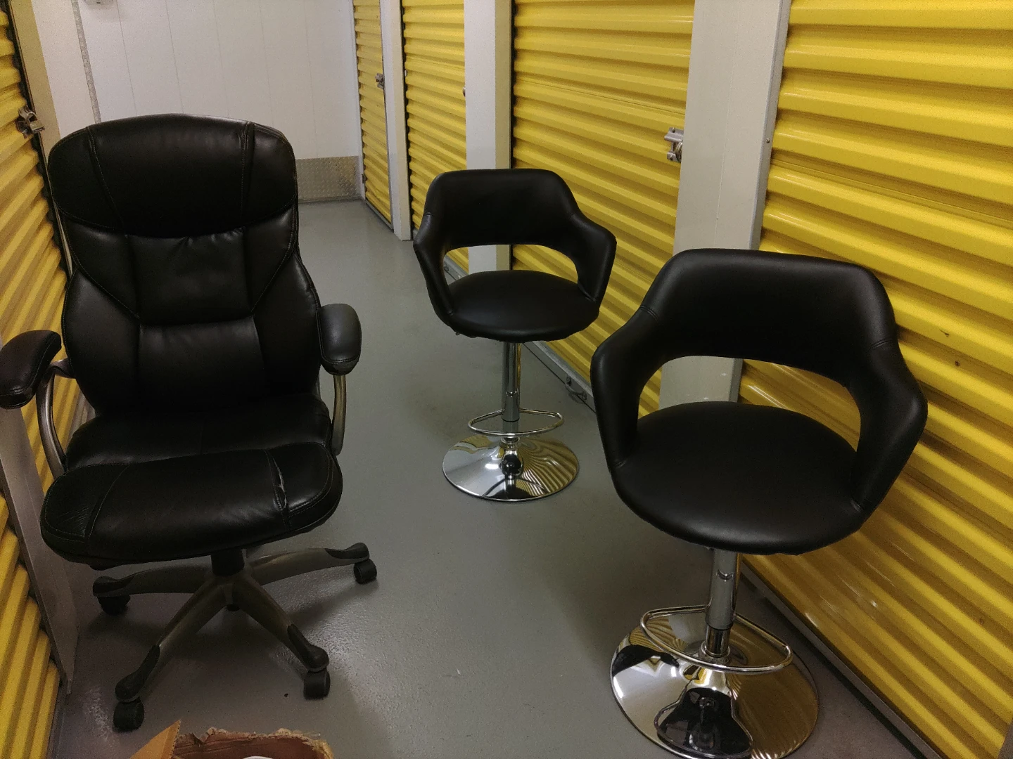 Black Bar Stool with Chrome Base - photo 3