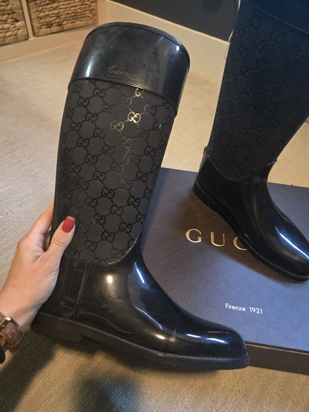 Womens size 35 Gucci Rainboots authentic - photo 4