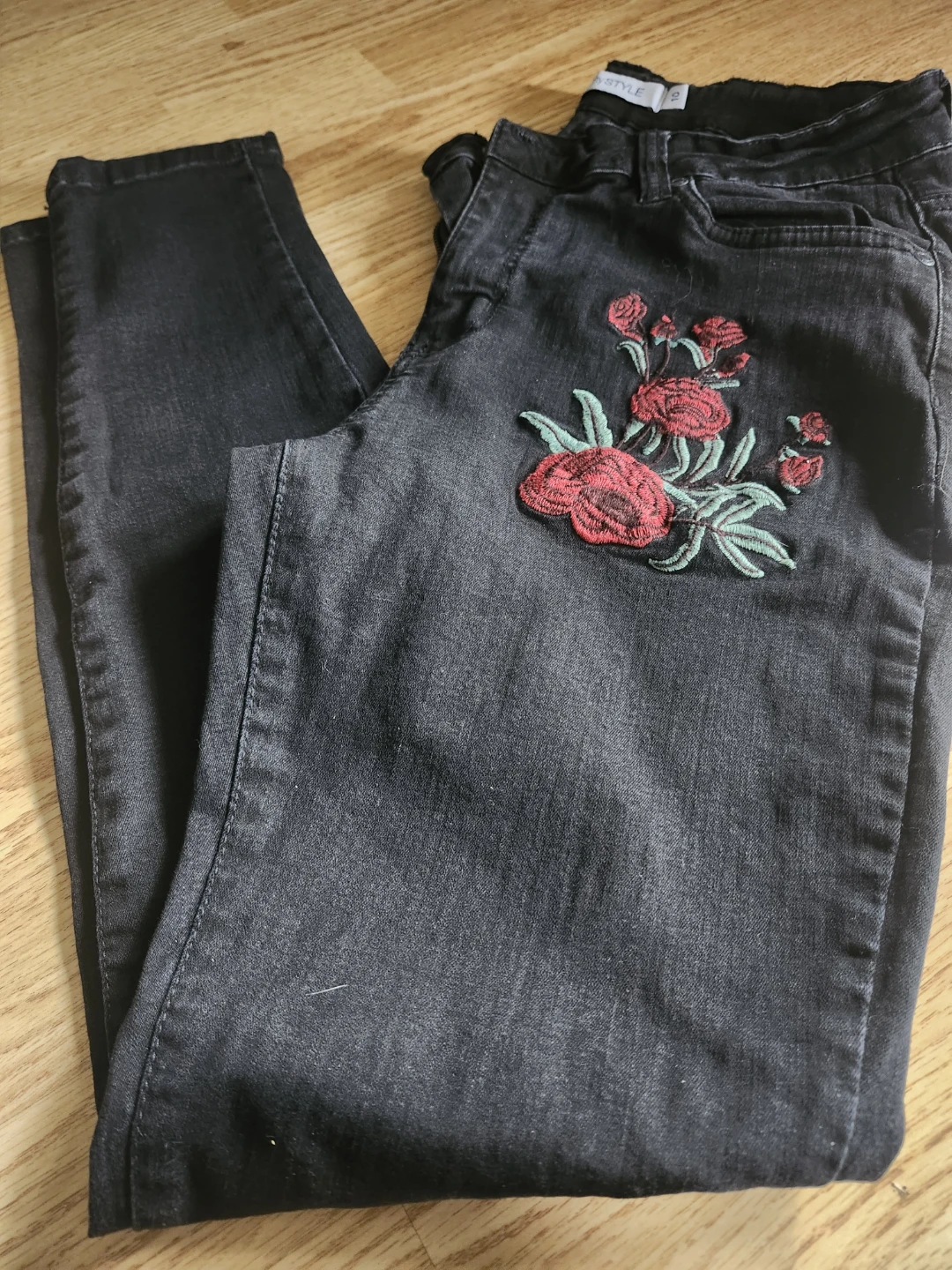 Black Embroidered Jeans - photo 2