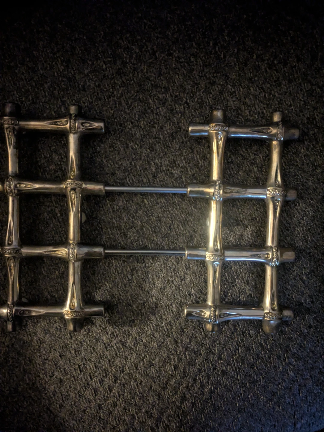Maxben Silver Plated Bamboo 2-Section Trivet - photo 3
