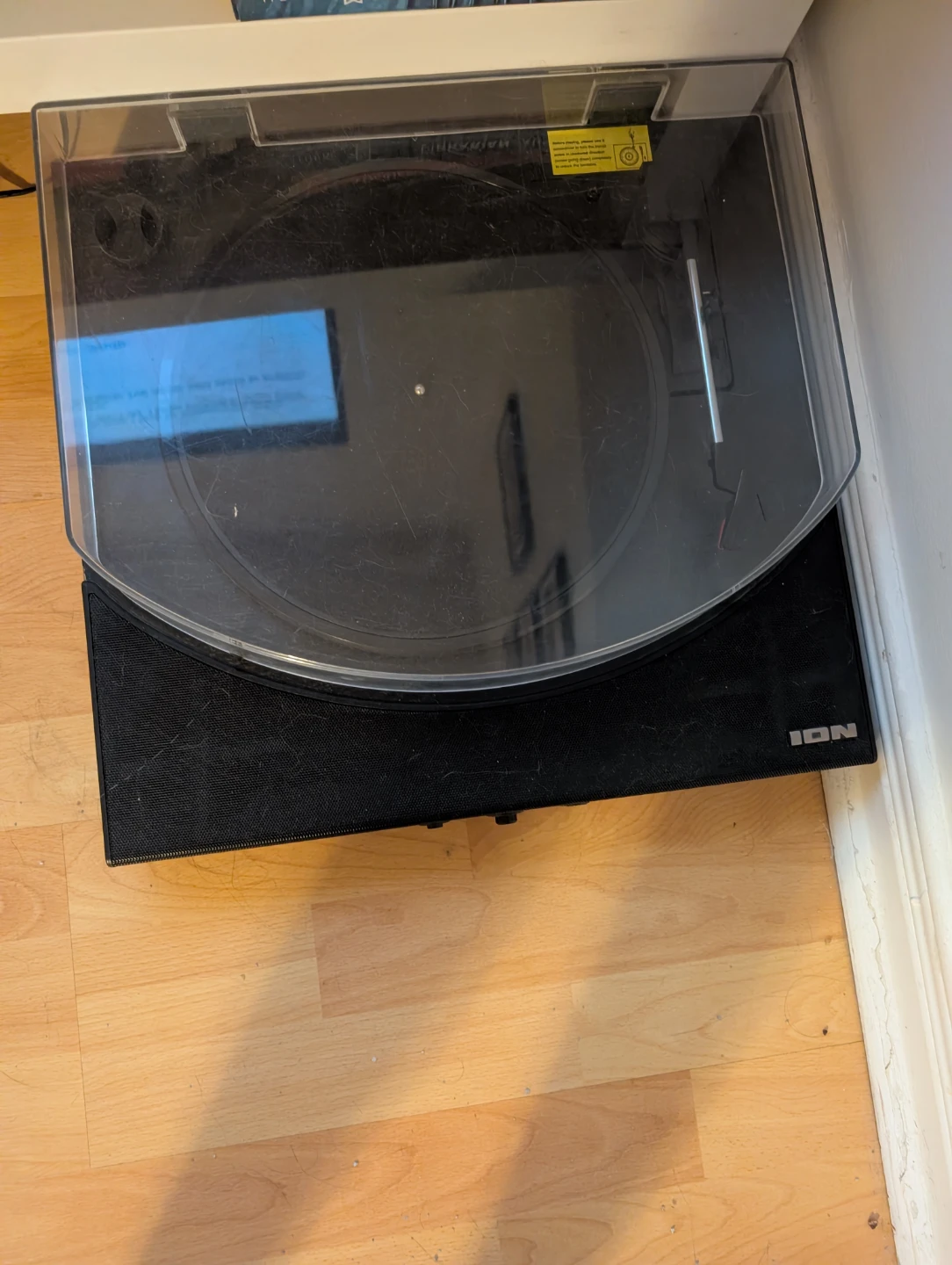 ION Turntable with Built-in Speakers - photo 4