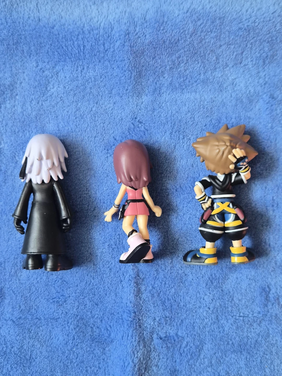 Read Bio | Kingdom Hearts Mystery Minis Trios Bundle - photo 2