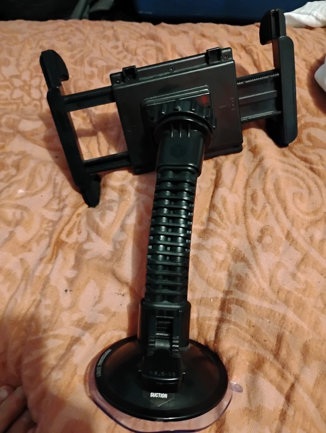 Adjustable Tablet Car Mount - photo 3